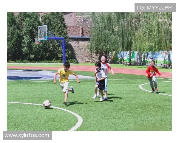2015校园足球联盟助力青少年成长与梦想的足球之旅